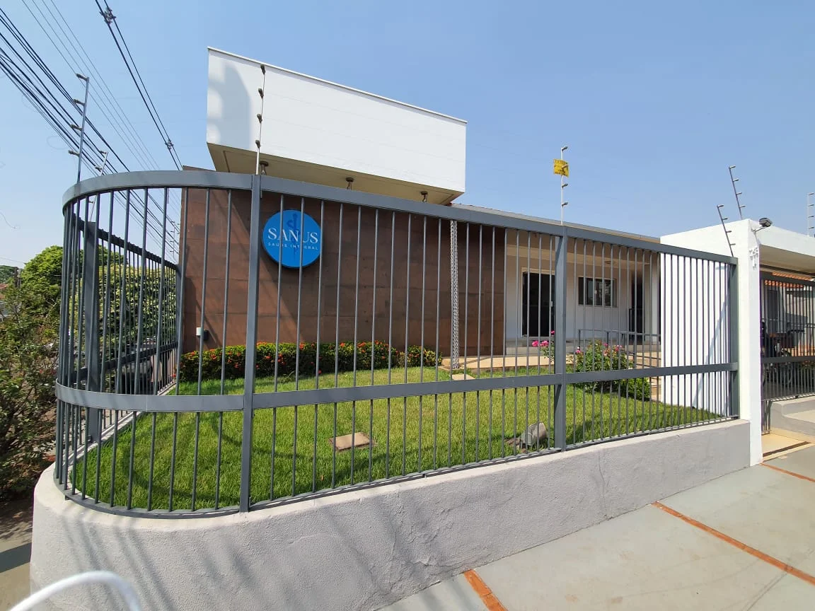 Fachada da Clínica Sanus